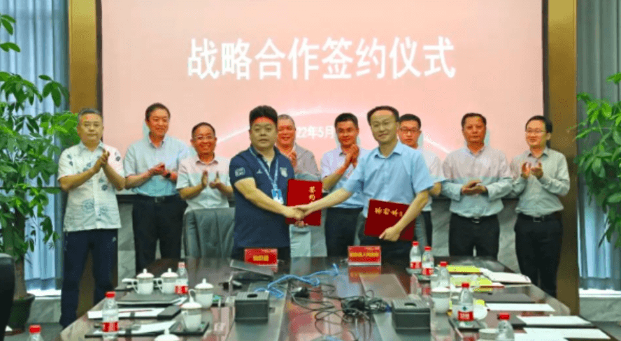 不朽情缘（合肥肥东）综合商业效劳平台项目战略签约
